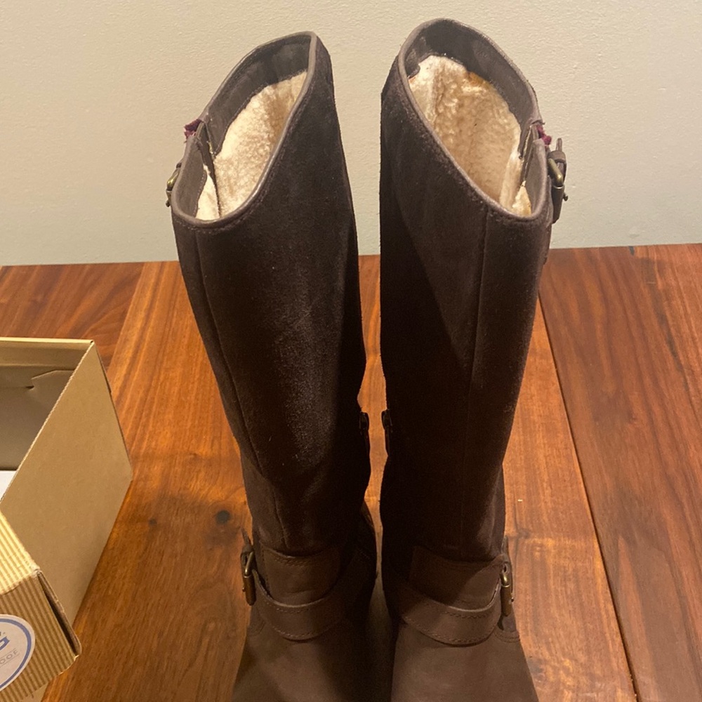 UGG Australia Brown Tall Boots - Picture 5 of 7